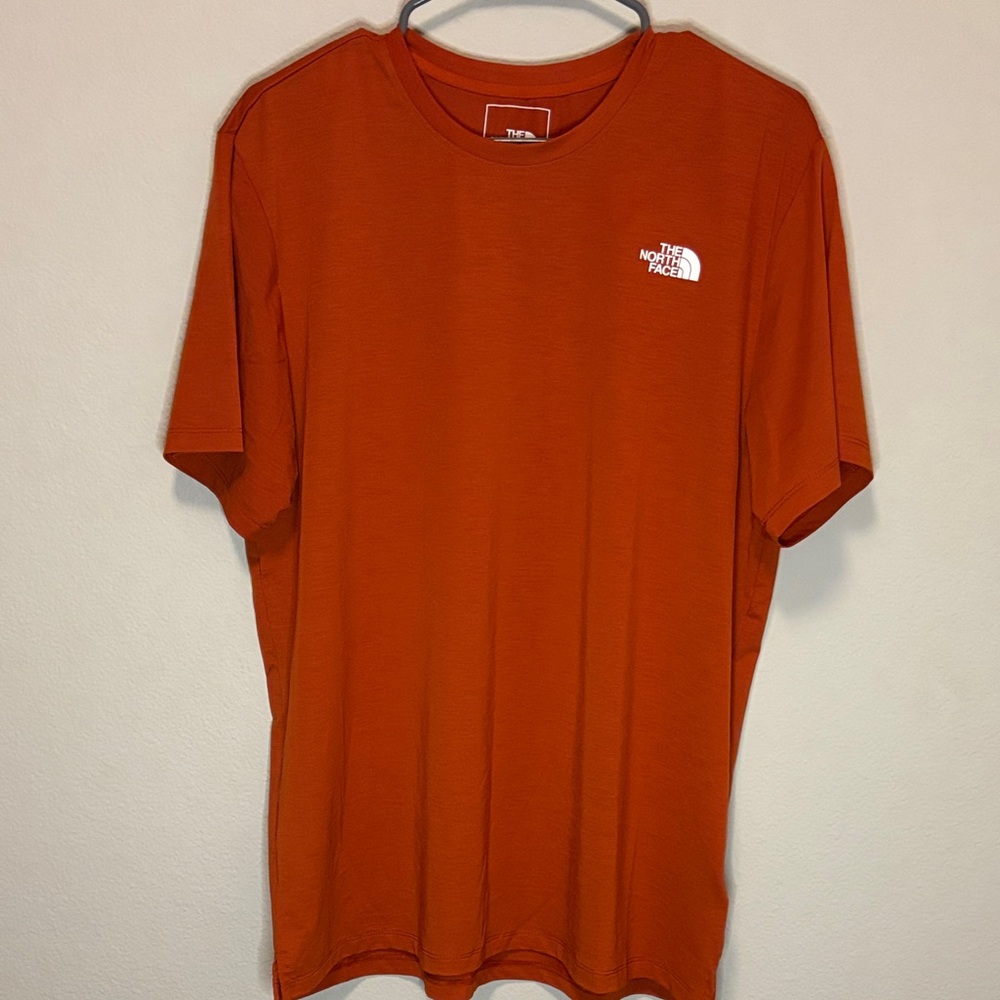 ✨The North Face T-Shirt✨